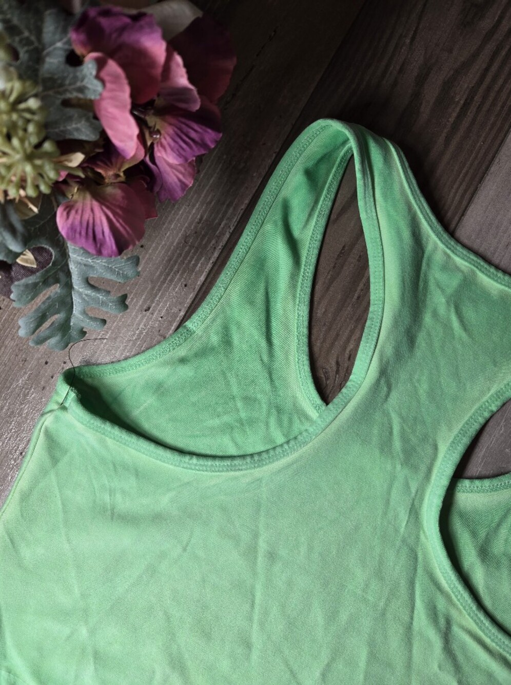 Evolution & Creation Green Racerback Crop Tank Top – Women’s Large NWOT - Picture 10 of 16